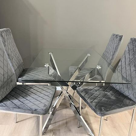 Staywell For 4 In The City I Parking I Wifi I Netflix Paderborn Dış mekan fotoğraf